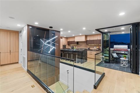 Tiny photo for 214 El Porto Street, Manhattan Beach, CA 90266 (MLS # SB25146217)