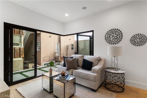 Tiny photo for 214 El Porto Street, Manhattan Beach, CA 90266 (MLS # SB25146217)