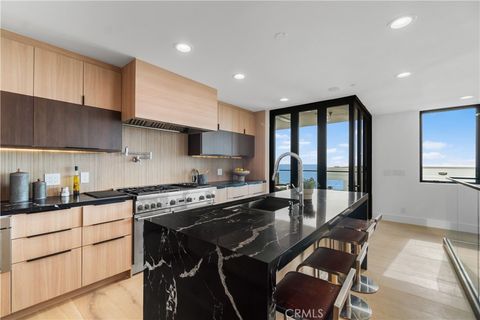 Tiny photo for 214 El Porto Street, Manhattan Beach, CA 90266 (MLS # SB25146217)