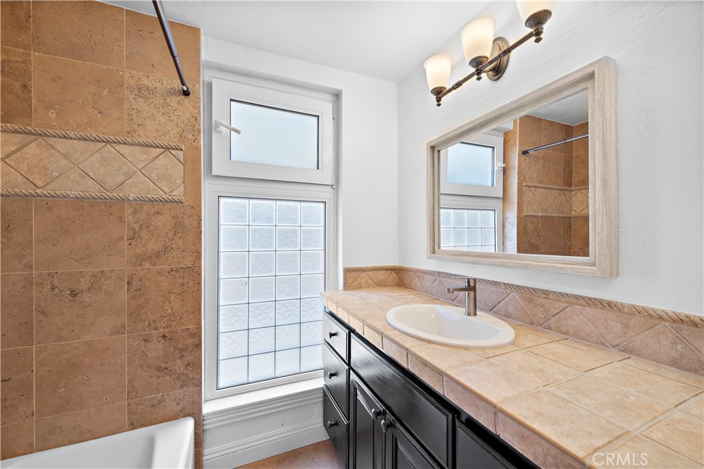 Top Of The World (TOW) - Residential Lease