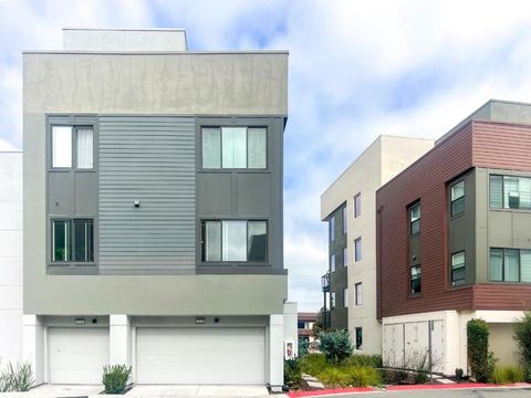 Photo of 44808 Fremont Boulevard #1000, Fremont, CA 94538 (MLS # ML82025908)