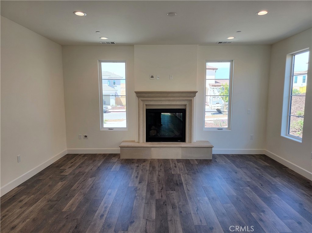 The Reserve at River Oaks - Residential