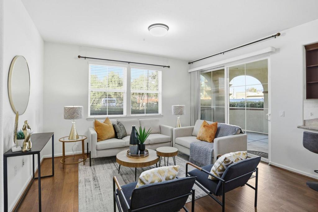 800 S Abel Street 100