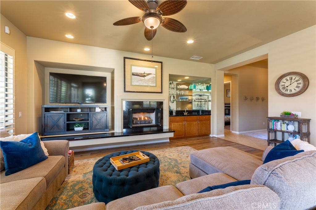 Montage at Santa Rosa (31446) - Residential