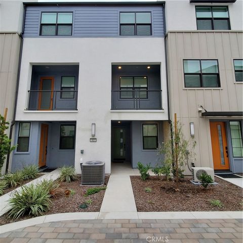 Photo of 944 N Divino Privado #62, Ontario, CA 91764 (MLS # TR25261266)