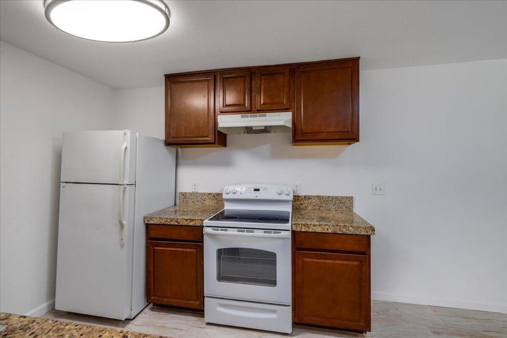 32200 Cathedral Canyon Drive 89