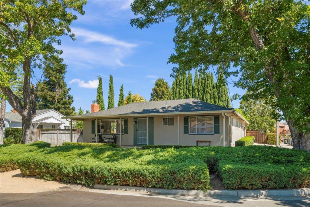 543 Crawford Drive