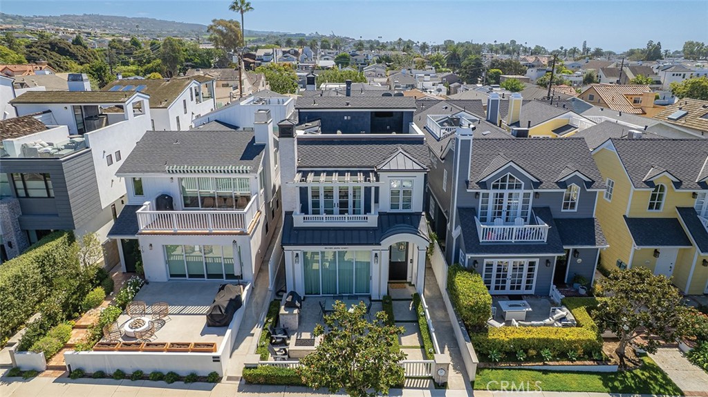 Corona del Mar North of PCH (CNHW) - Residential