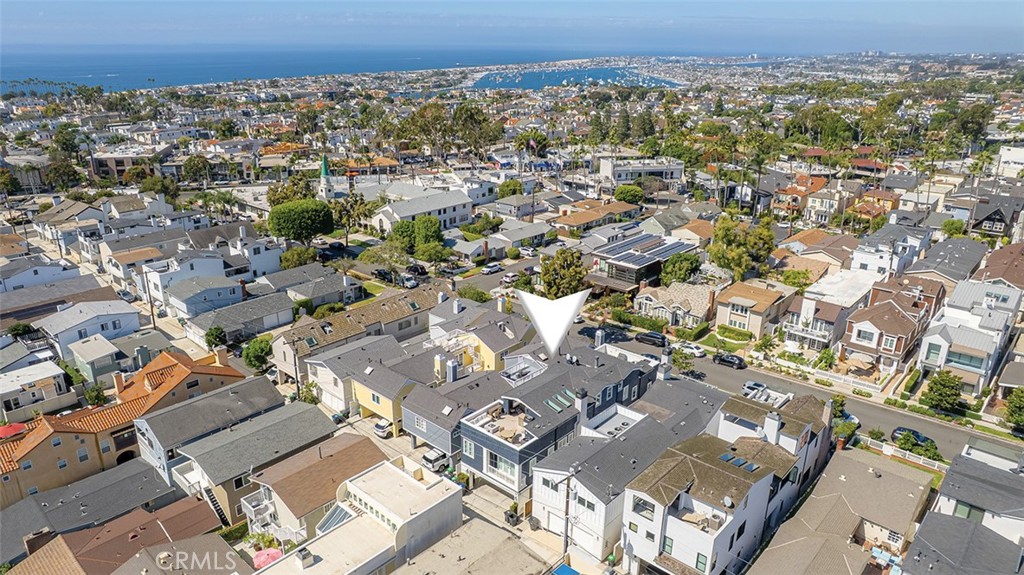 Corona del Mar North of PCH (CNHW) - Residential