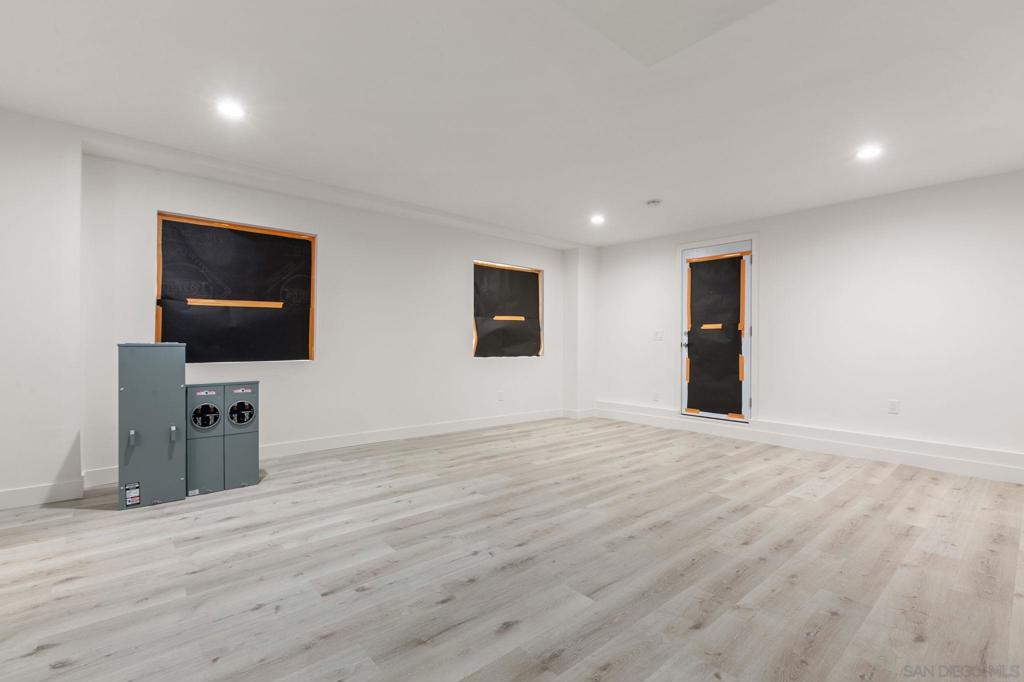 South Escondido - Residential Lease