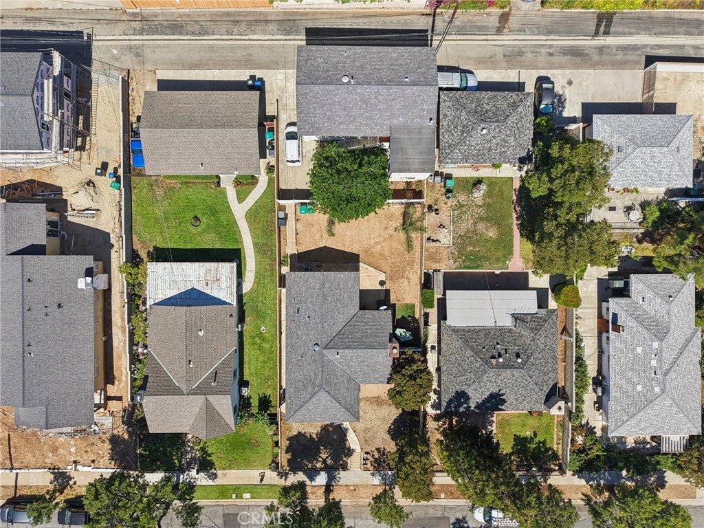 409 W 4th