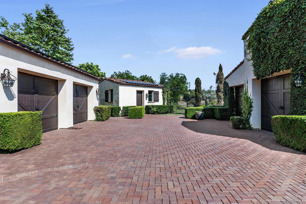 Santaluz - Residential