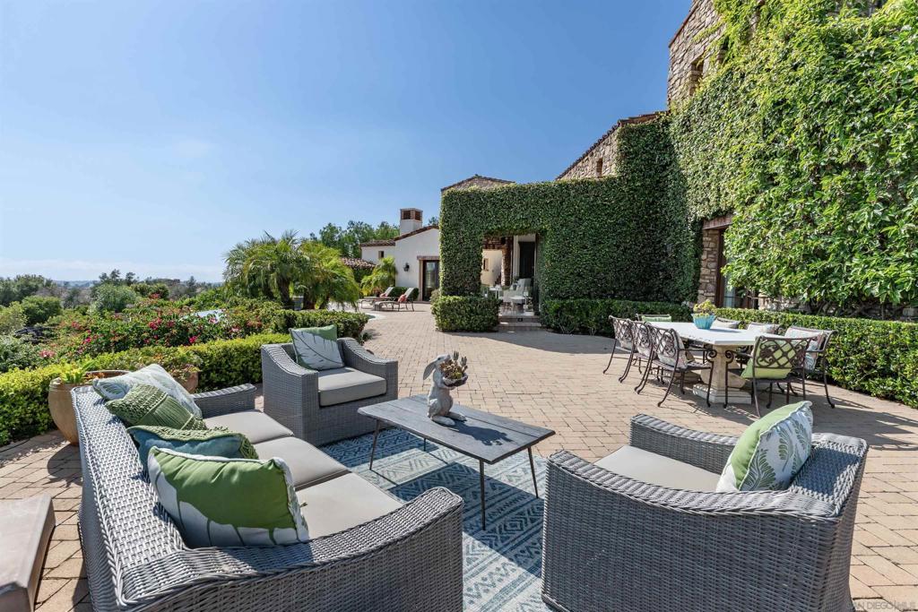 Santaluz - Residential