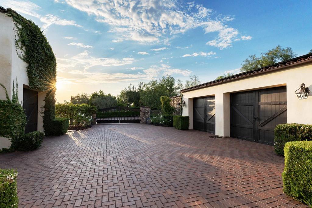 Santaluz - Residential