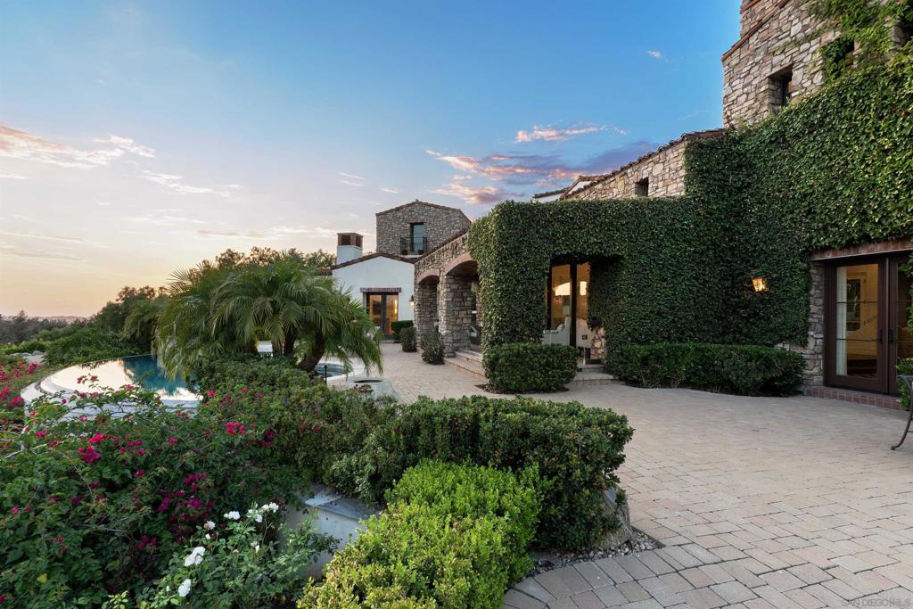 Santaluz - Residential