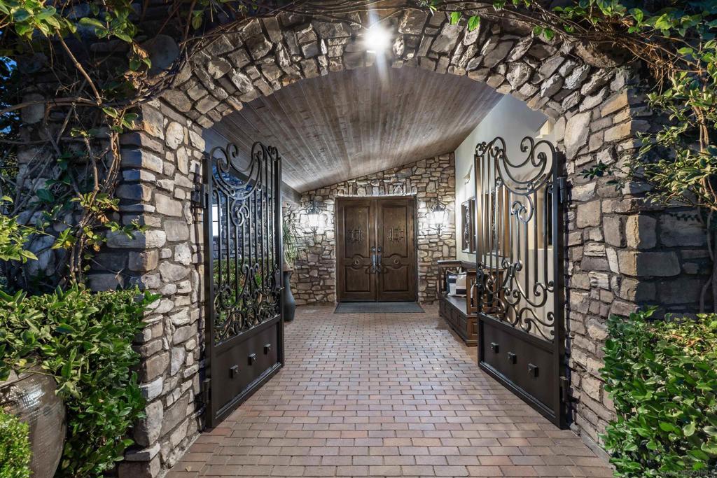 Santaluz - Residential