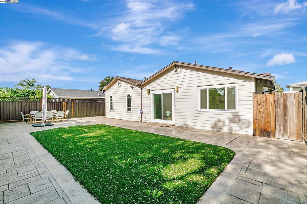 SUNDALE - Residential