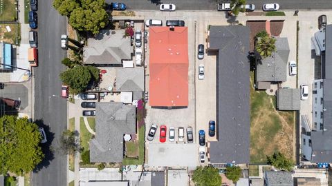 489 E 55th St E Long Beach CA 90805