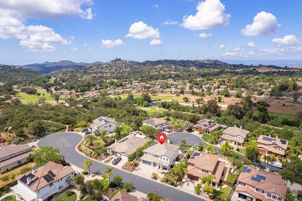 27853 DOGWOOD GLN, ESCONDIDO, CA 92026 - Image 03e35eee915516eeec5b3cdcb14f4478/3885965503