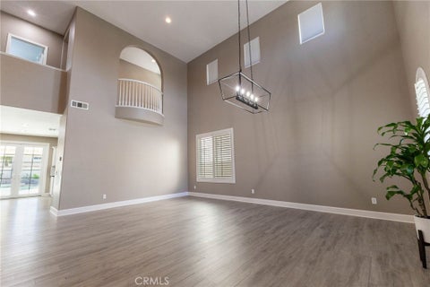 Tiny photo for 33713 Pebble Brook CIR, Temecula, CA 92592 (MLS # SW26145692)