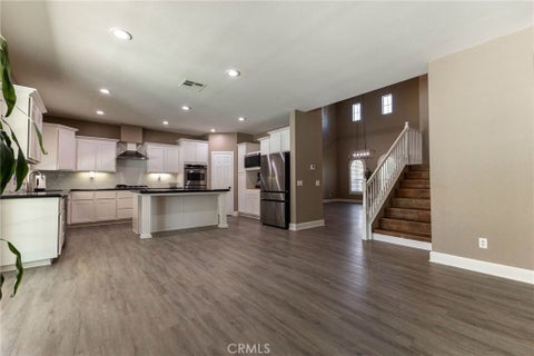 Tiny photo for 33713 Pebble Brook CIR, Temecula, CA 92592 (MLS # SW26145692)