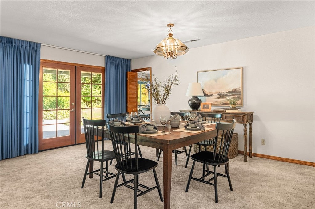 12 Quadra Court