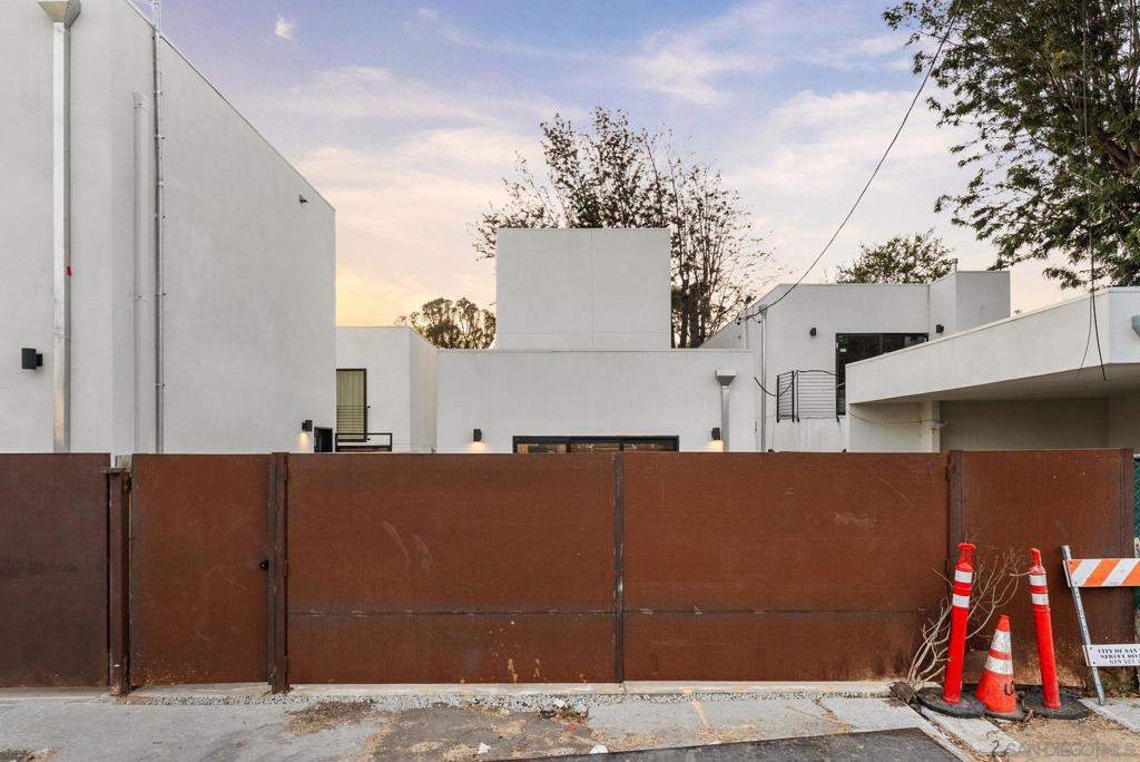 North Park - Residential Income