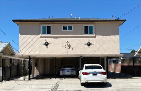 Photo of 1131 N Kenmore Avenue #4, Los Angeles, CA 90029 (MLS # RS25142992)