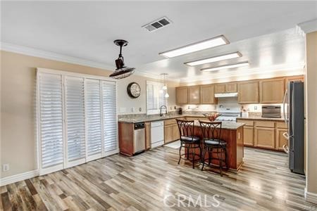 wild rose - Residential Lease