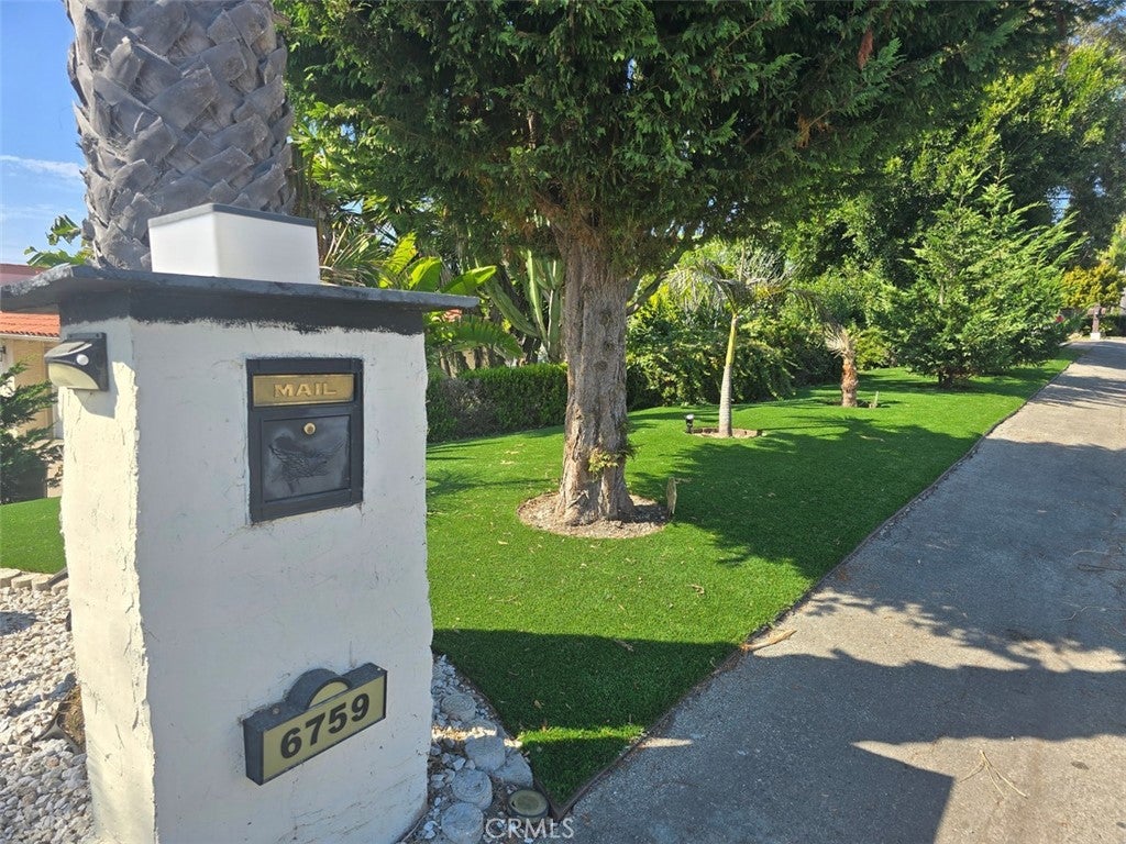 6759 Alta Vista Drive