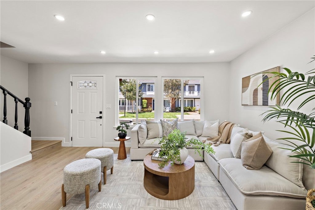 108 Danbury