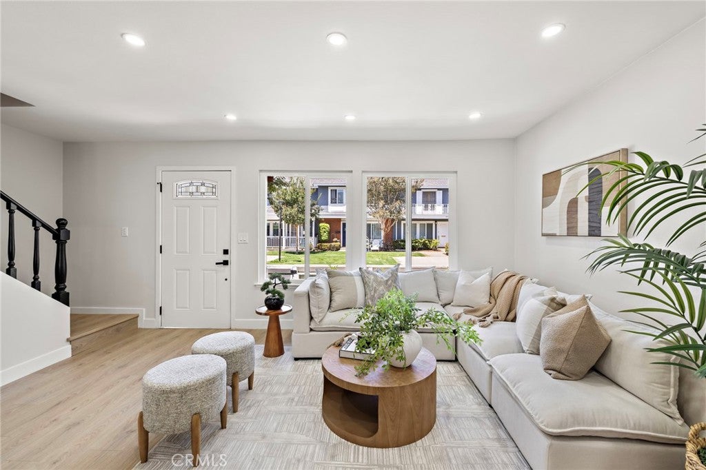 108 Danbury