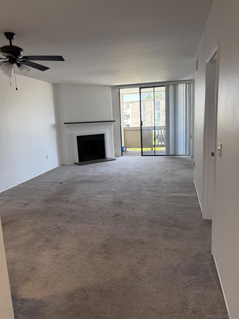 3098 Rue Dorleans 325