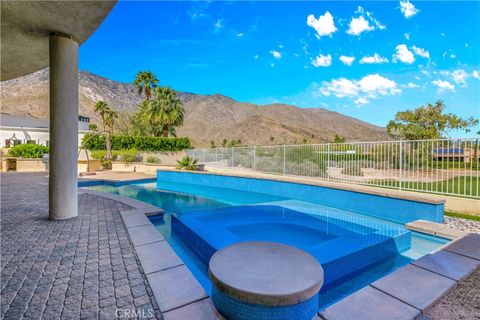 Photo of 542 Bella Cara Way, Palm Springs, CA 92264 (MLS # LG26058249)