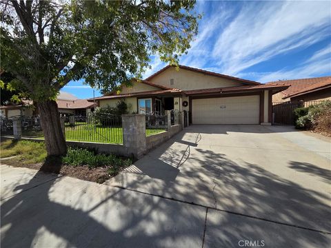 Photo of 44047 Rodin Avenue, Lancaster, CA 93535 (MLS # CV25252102)
