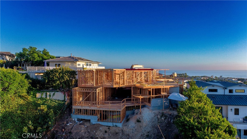 Corona Highlands (CORH) - Residential