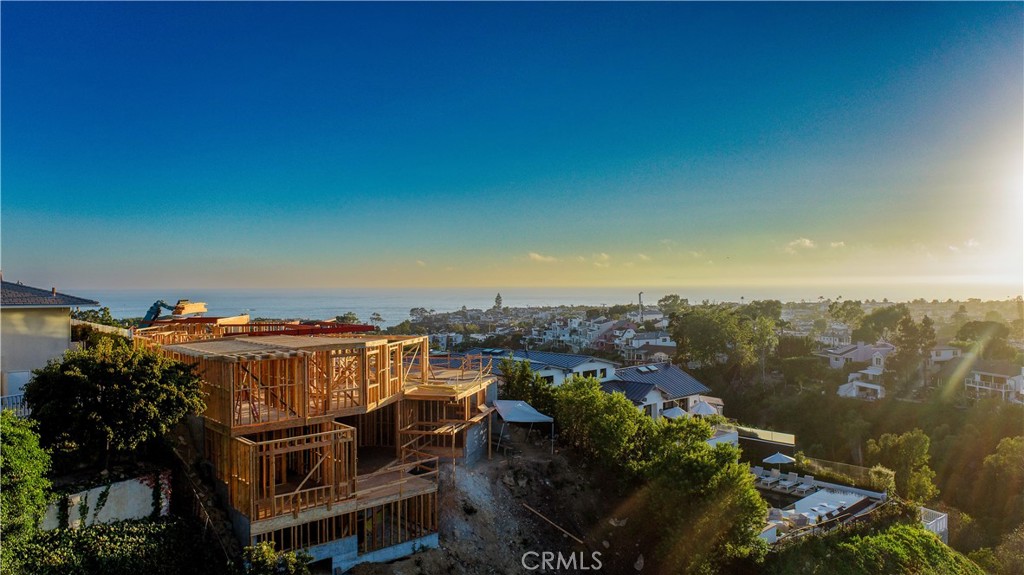 Corona Highlands (CORH) - Residential