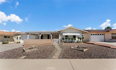 Photo of 1160 Rosewood Place, Hemet, CA 92543 (MLS # SW26221491)