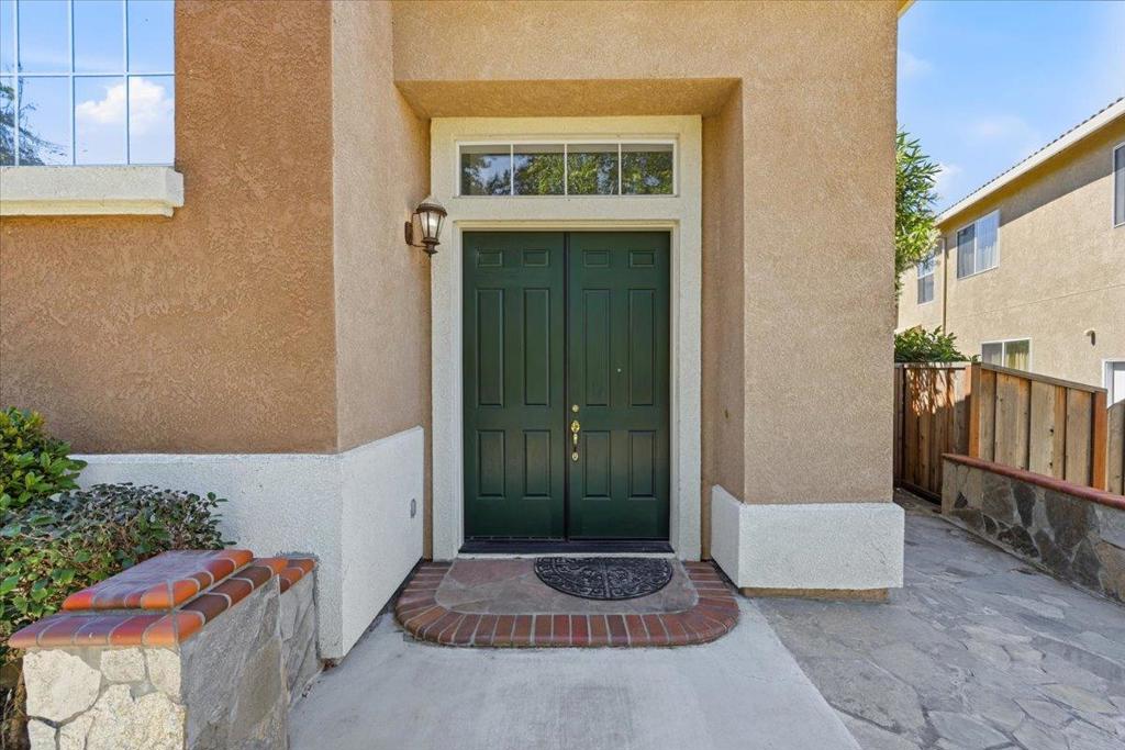 1573 Hemmingway Road
