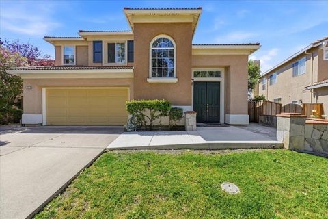 Photo of 1573 Hemmingway Road, San Jose, CA 95132 (MLS # ML82046955)