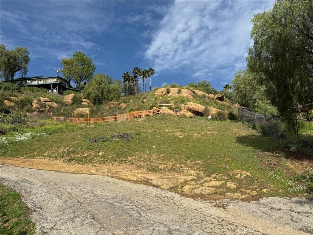 7365 Webb Rd
