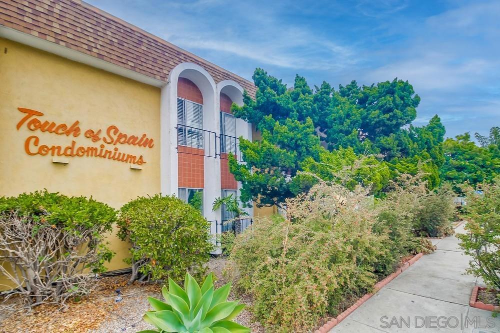 Second-floor 1 bedroom, 1 bathroom end unit in the 'Touch of Spain' community. This home is move-in ready with recent updates and includes in-unit laundry and an assigned parking space. Conveniently located in Downtown Chula Vista, close to shopping, dining, and freeway access. A great value for first-time buyers or investors.