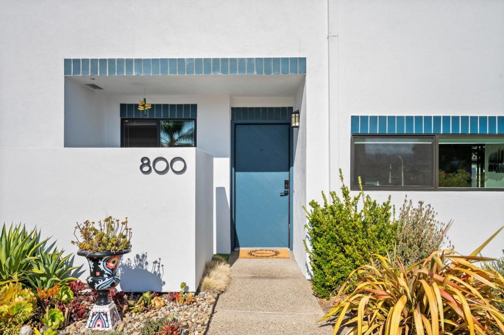 Welcome to 800 Balboa Lane, a beautifully updated 2-bed, 2-bath condo in Foster City's coveted The Islands community. This spacious end-unit offers tranquil water views from both the private terrace and balcony, plus a dedicated office perfect for remote work. Inside, enjoy a bright living room with fireplace, formal dining, in-unit laundry, and a detached 2- car tandem garage with extra storage. The kitchen and baths are tastefully renovated with quartz counters and high-end finishes. Situated at the end of a quiet canal, the neighborhood blends resort-style living with everyday conveniencejust minutes from Leo J. Ryan Park, the Bay Trail, and Bridgepointe Shopping Center. Commuters will love the easy access to Hwy 92 and the San Mateo Bridge, connecting you to Silicon Valley and San Francisco. With amenities like a pool, spa, clubhouse, and kayak storage, this waterfront gem offers both serenity and accessibility in one of Foster Citys most desirable enclaves.