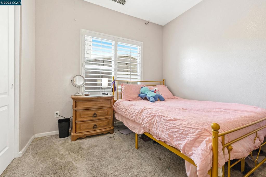 OAKLEY - Residential