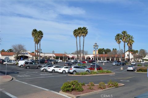 Photo of 229 Town Center West, Santa Maria, CA 93454 (MLS # PI25188884)