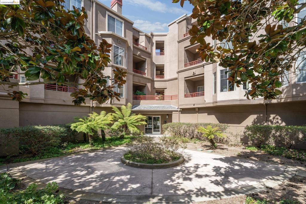 PARKWOOD - Residential