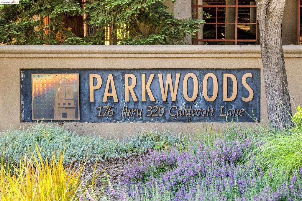 PARKWOOD - Residential