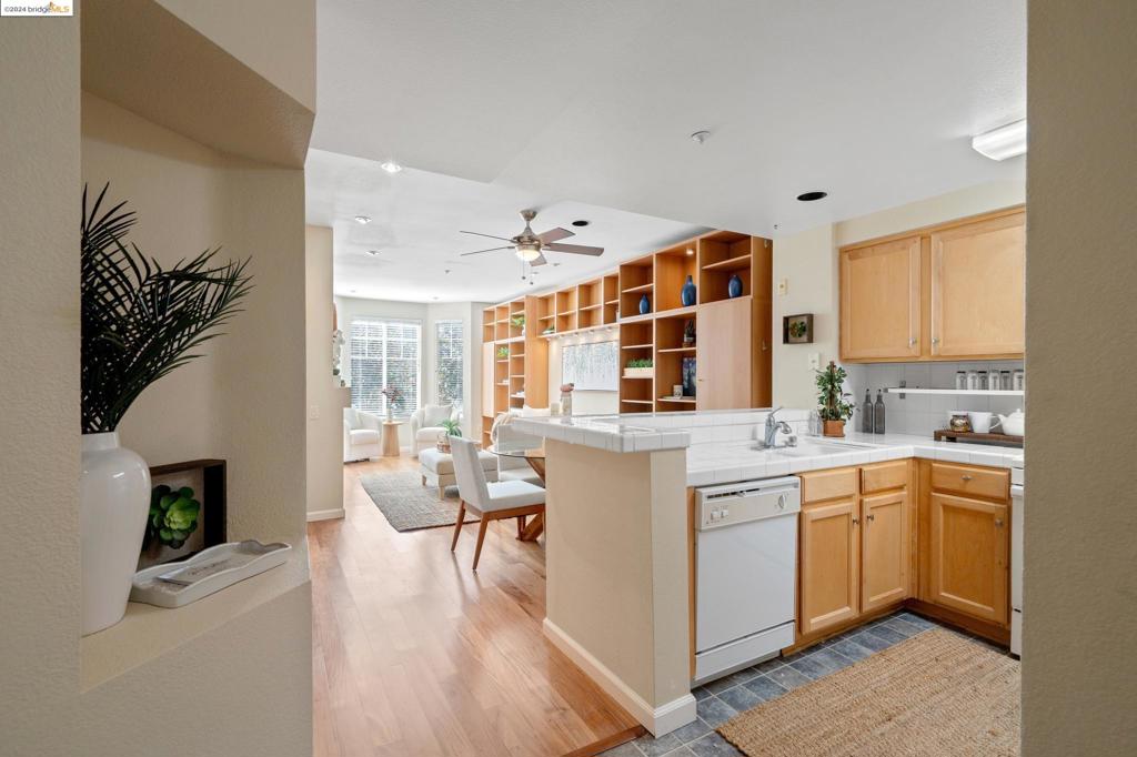 PARKWOOD - Residential