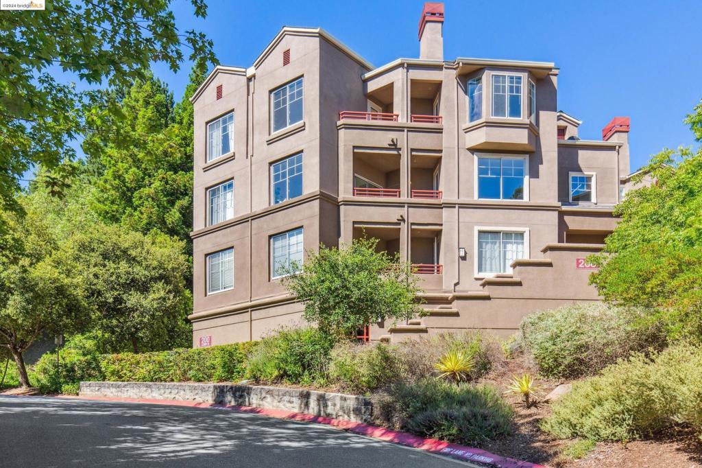 PARKWOOD - Residential