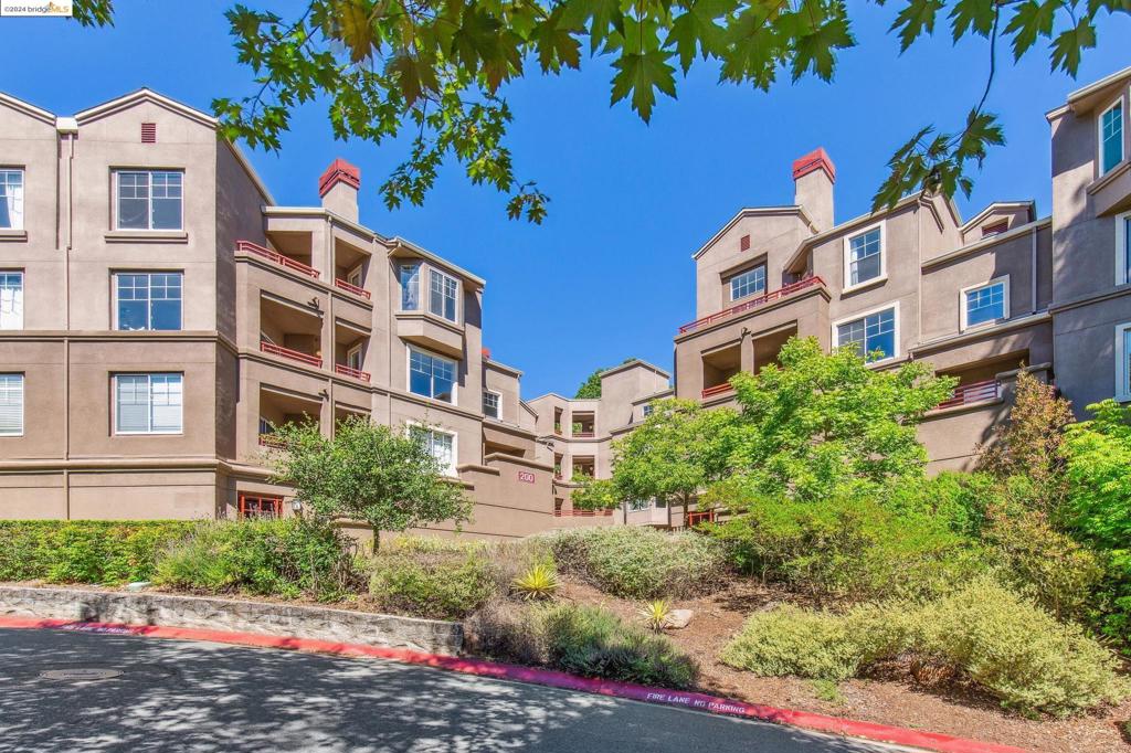 PARKWOOD - Residential